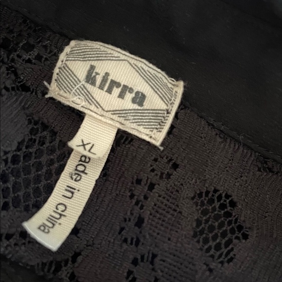 KIRRA XL black sheer long sleeve open back great lace detail high low NWOT - Picture 4 of 5